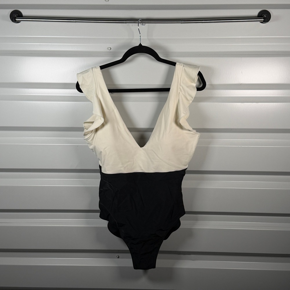 Summersalt The Ruffle Backflip One Piece Swimsuit Cream Black Colorblock Size 14